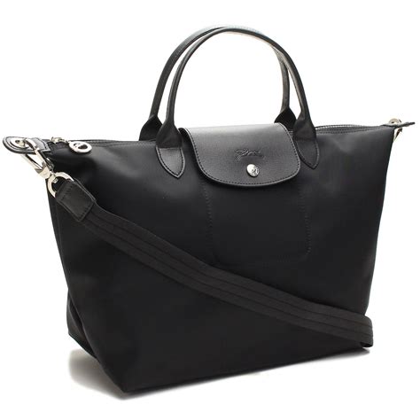 where are longchamp handbags made